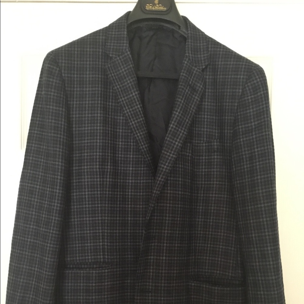 Brooks Bro Navy and light blue checked Sportcoat